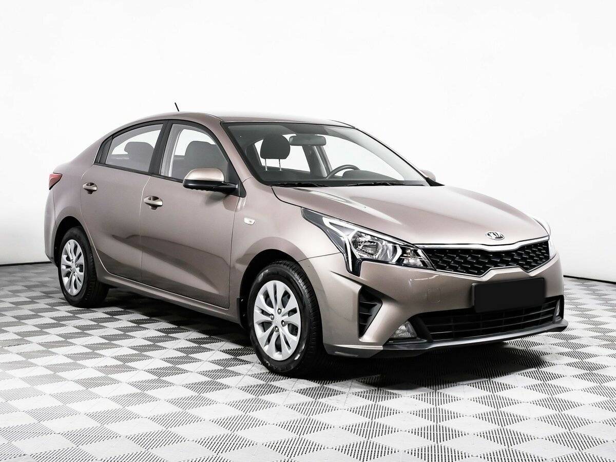 Kia Rio с пробегом — 2021 год. Фото: #1