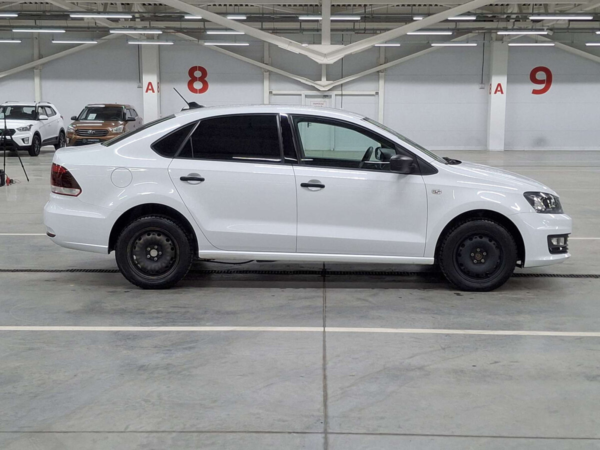 Volkswagen Polo с пробегом — 2019 год. Фото: #3