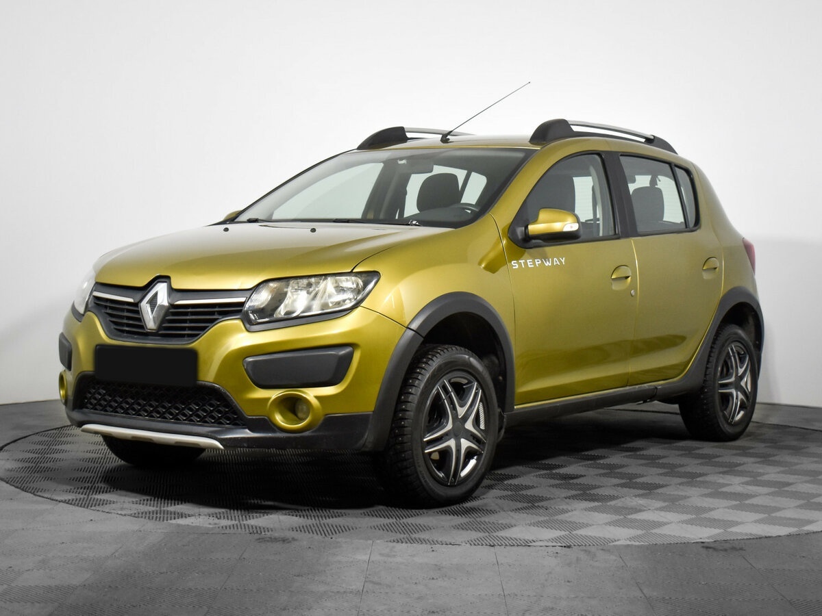 Renault Sandero с пробегом — 2017 год. Фото: #0