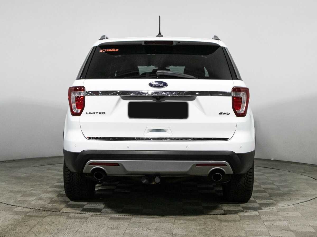 Ford Explorer с пробегом — 2017 год. Фото: #5