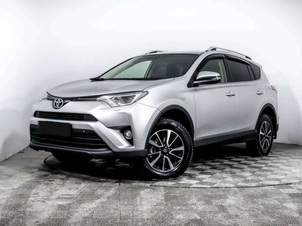 Toyota RAV4 с пробегом — 2016 год. Фото: #0
