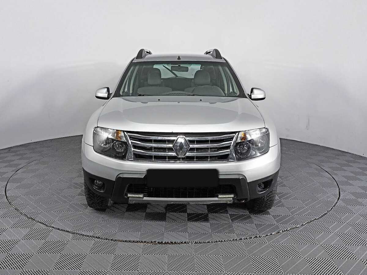 Renault Duster с пробегом — 2013 год. Фото: #1