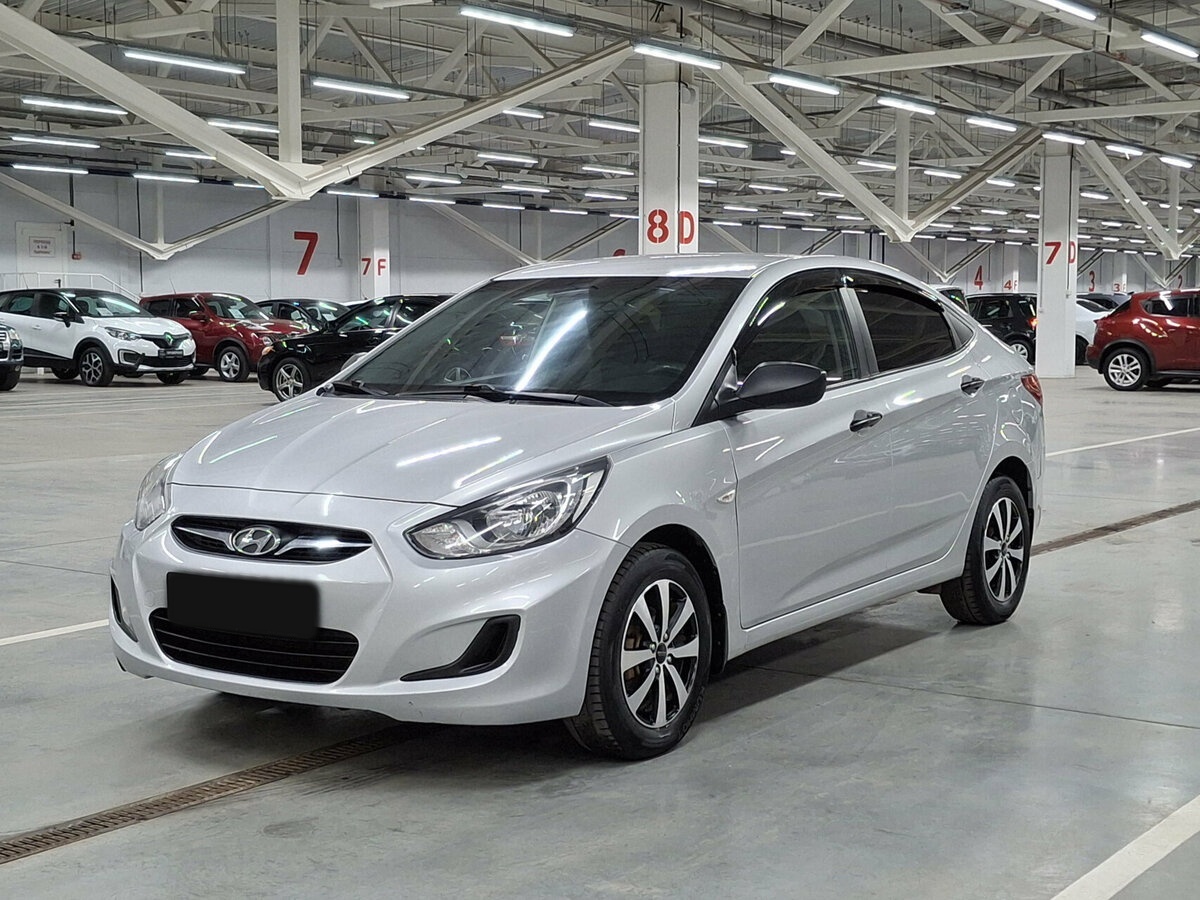 Hyundai Solaris с пробегом — 2014 год. Посмотреть фото