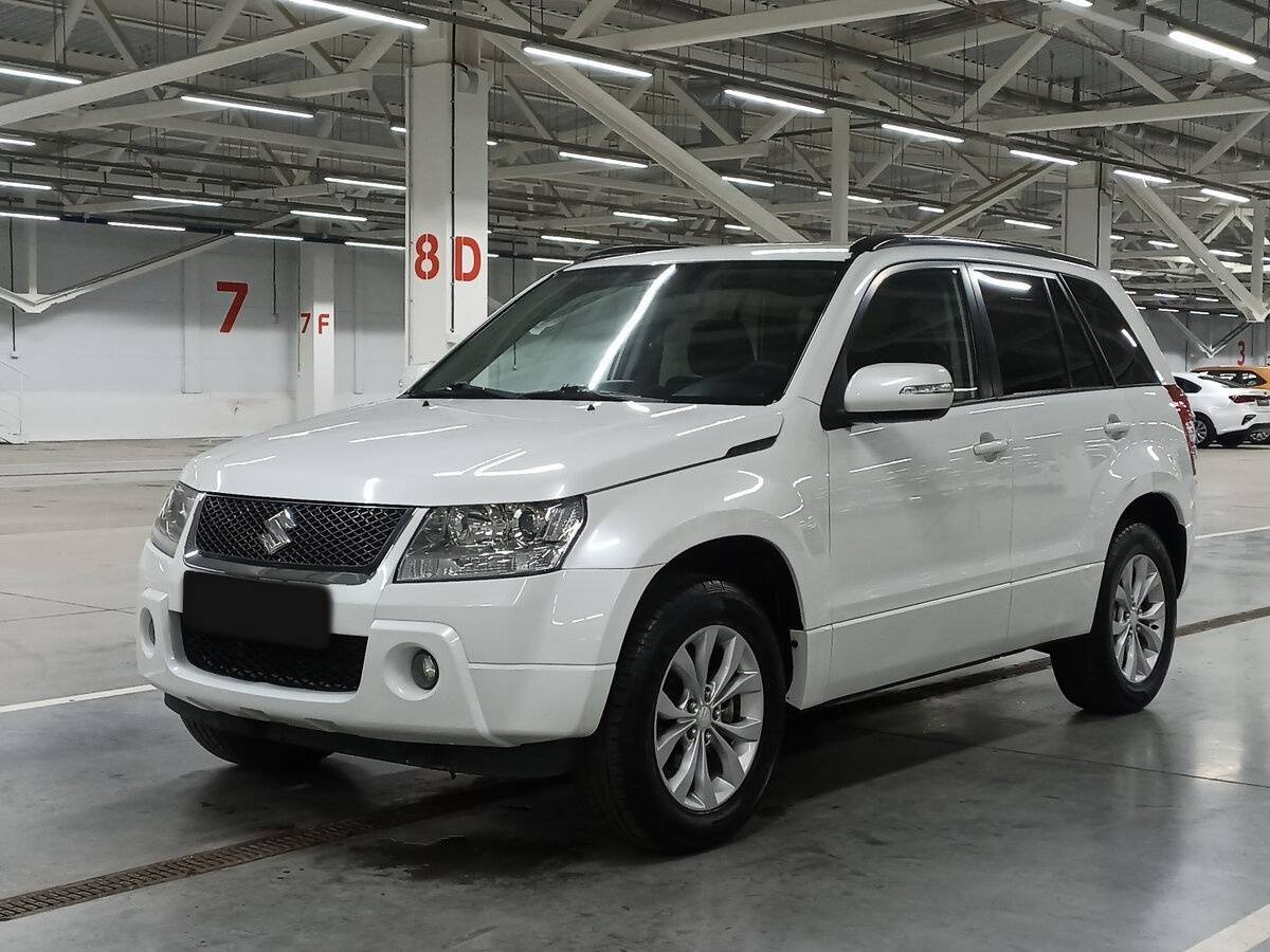 Suzuki Grand Vitara с пробегом — 2013 год. Посмотреть фото