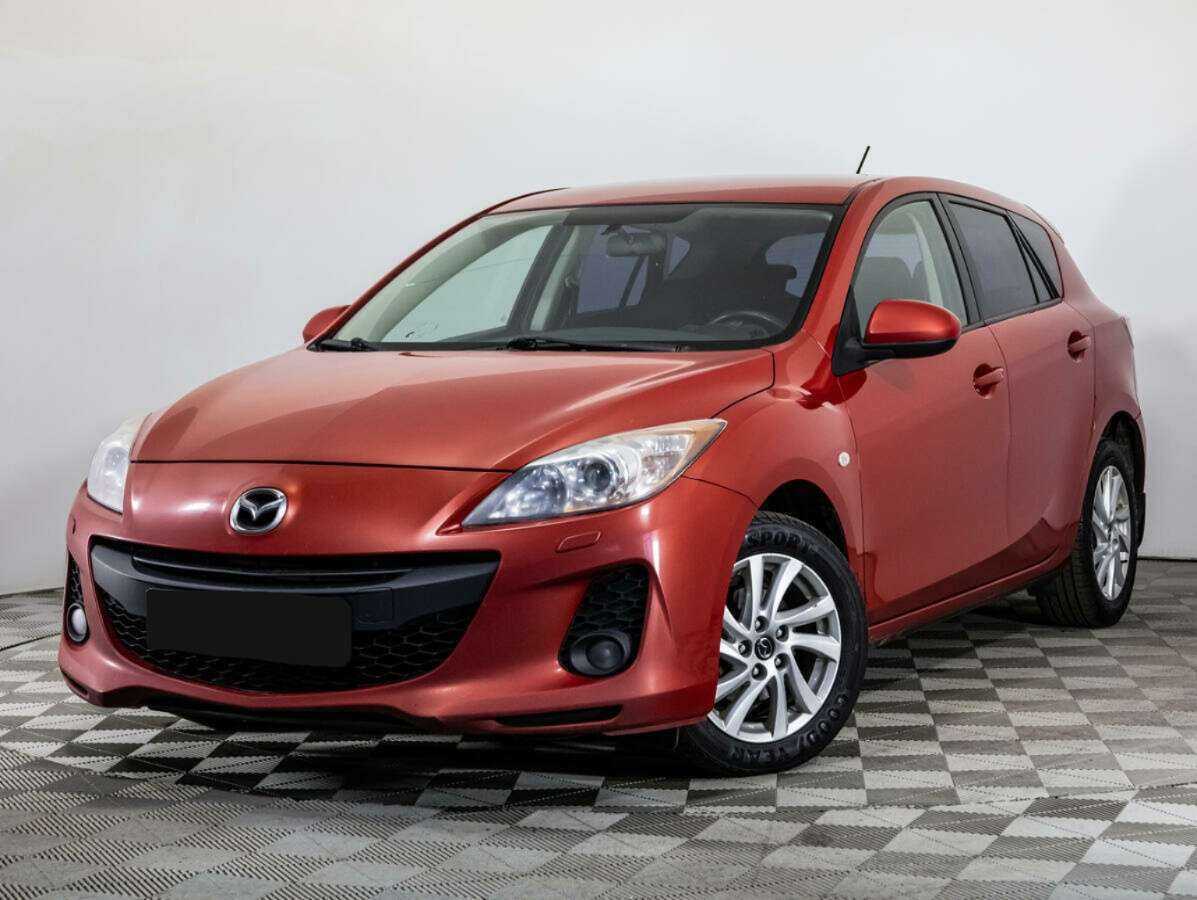 Mazda 3 с пробегом — 2012 год. Фото: #0