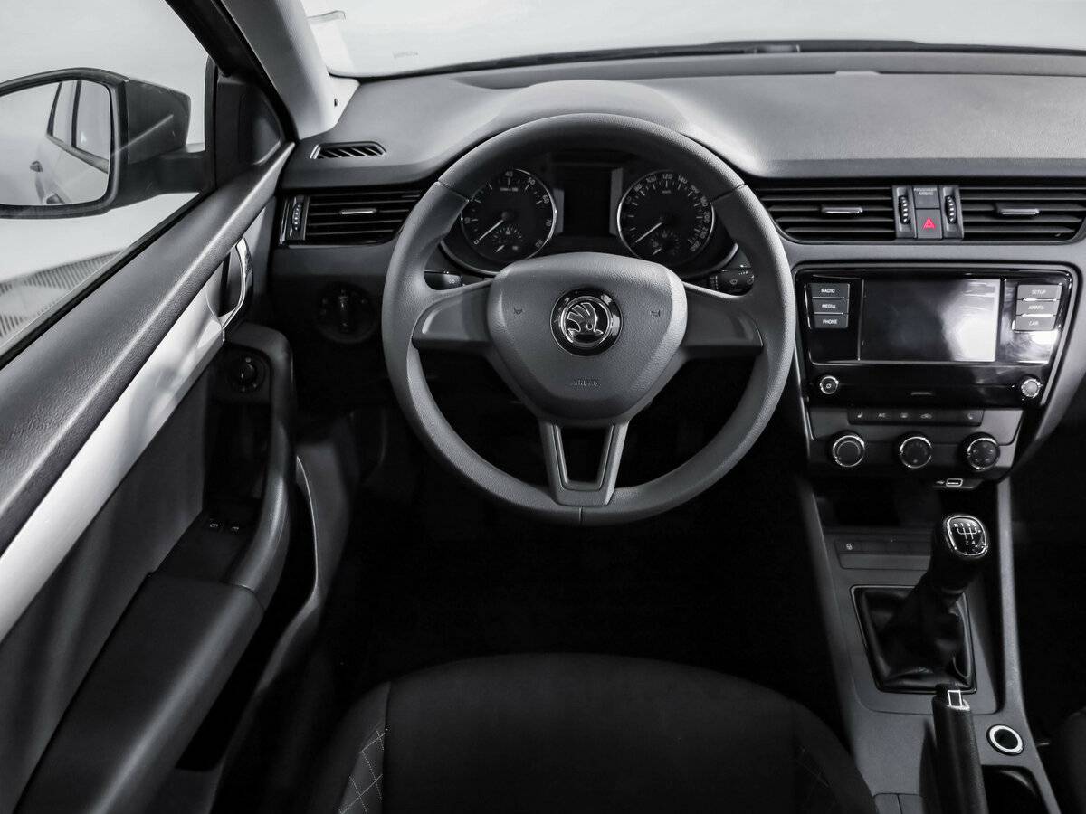 Skoda Octavia с пробегом — 2018 год. Фото: #7