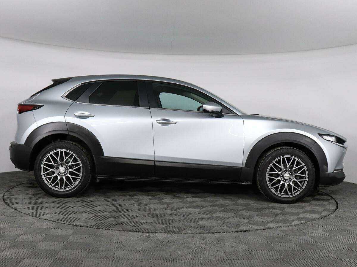 Mazda CX-30 с пробегом — 2020 год. Фото: #3