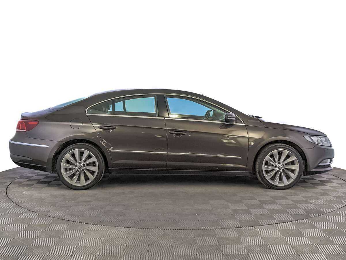 Volkswagen Passat CC с пробегом — 2013 год. Фото: #3