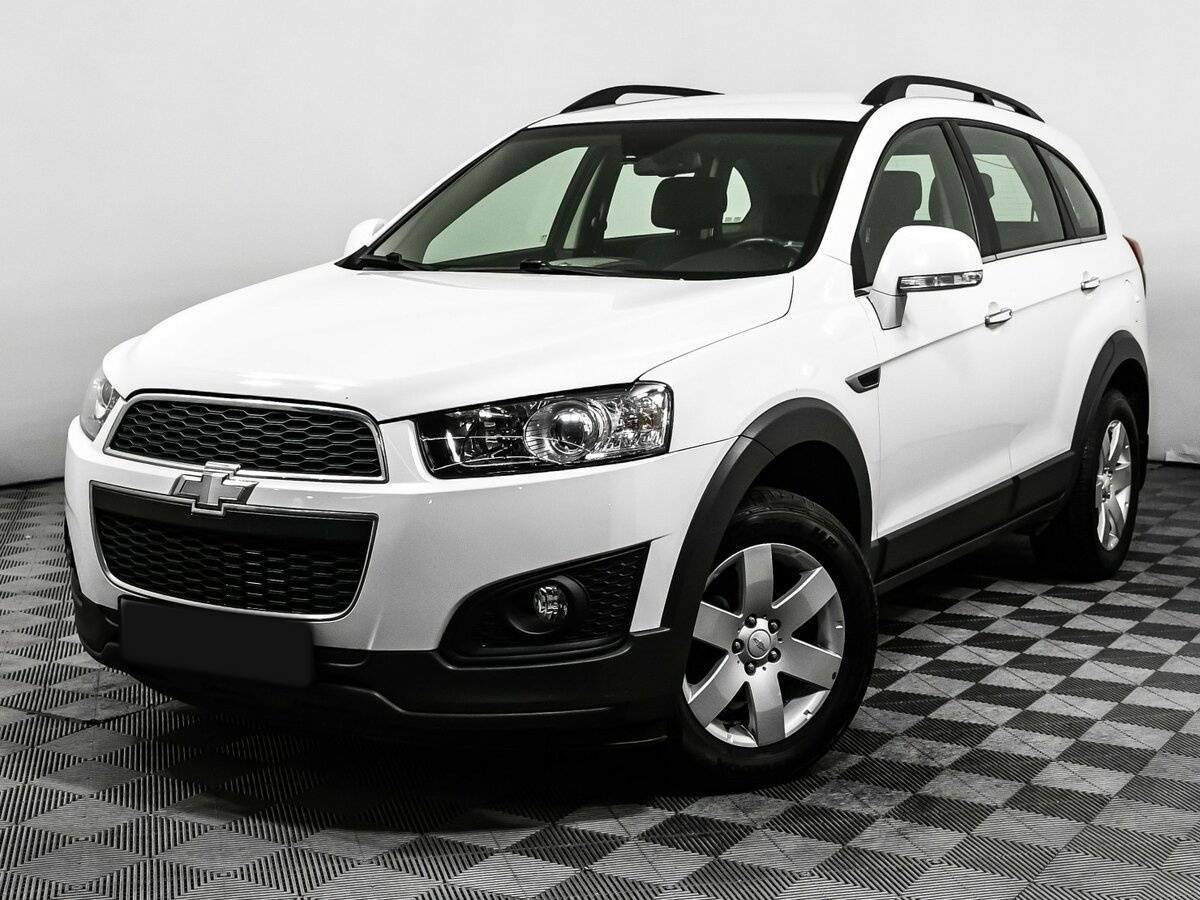 Chevrolet Captiva с пробегом — 2014 год. Фото: #0