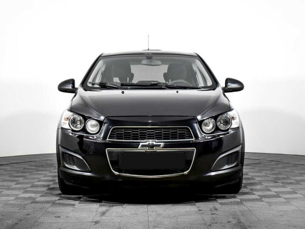 Chevrolet Aveo с пробегом — 2013 год. Фото: #1