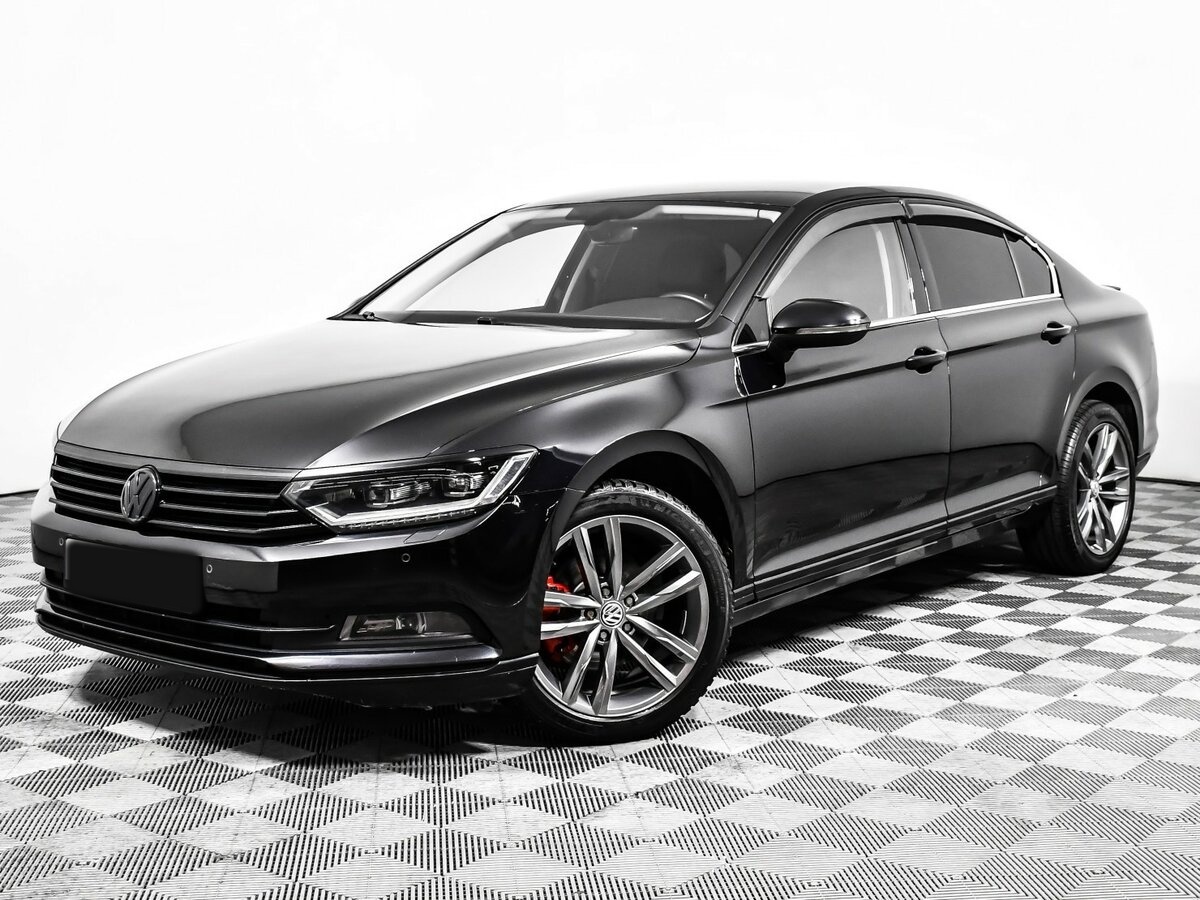 Volkswagen Passat с пробегом — 2018 год. Посмотреть фото
