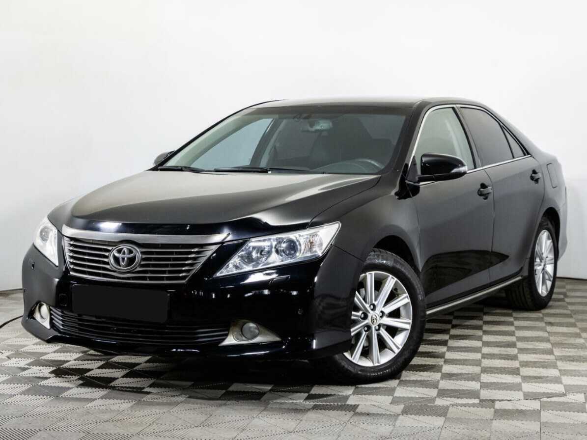 Toyota Camry с пробегом — 2014 год. Посмотреть фото
