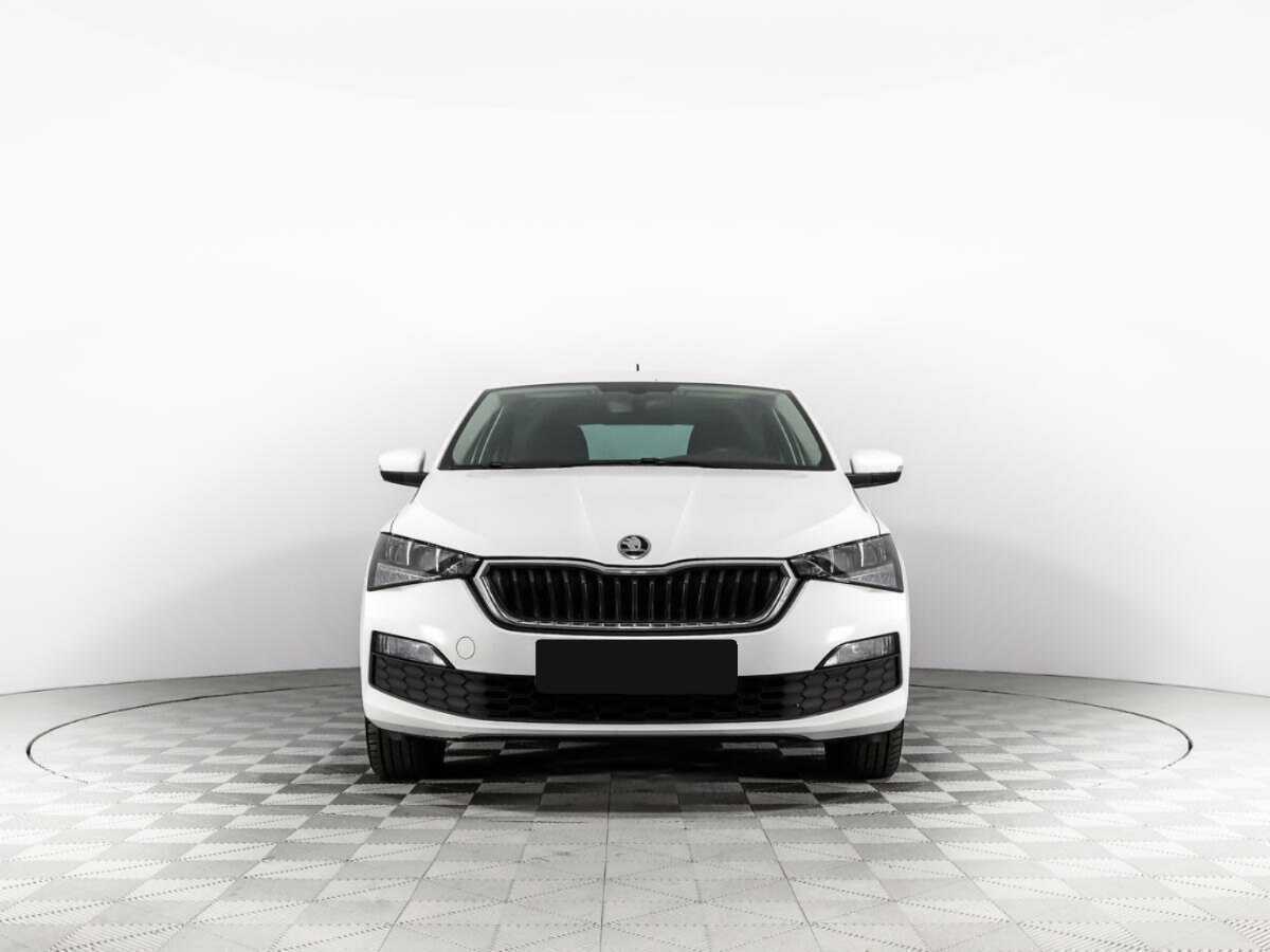 Skoda Rapid с пробегом — 2021 год. Фото: #1