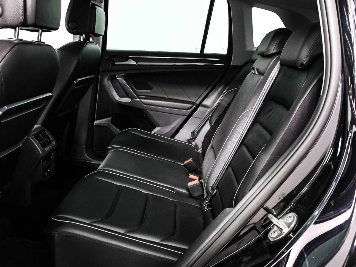 Volkswagen Tiguan с пробегом — 2018 год. Фото: #12