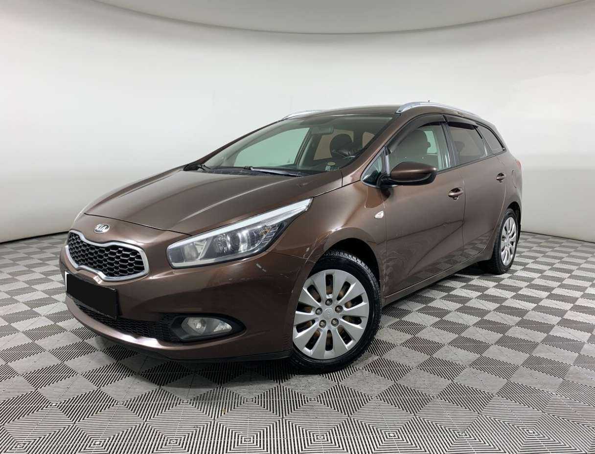 Kia Ceed с пробегом — 2014 год. Фото: #0