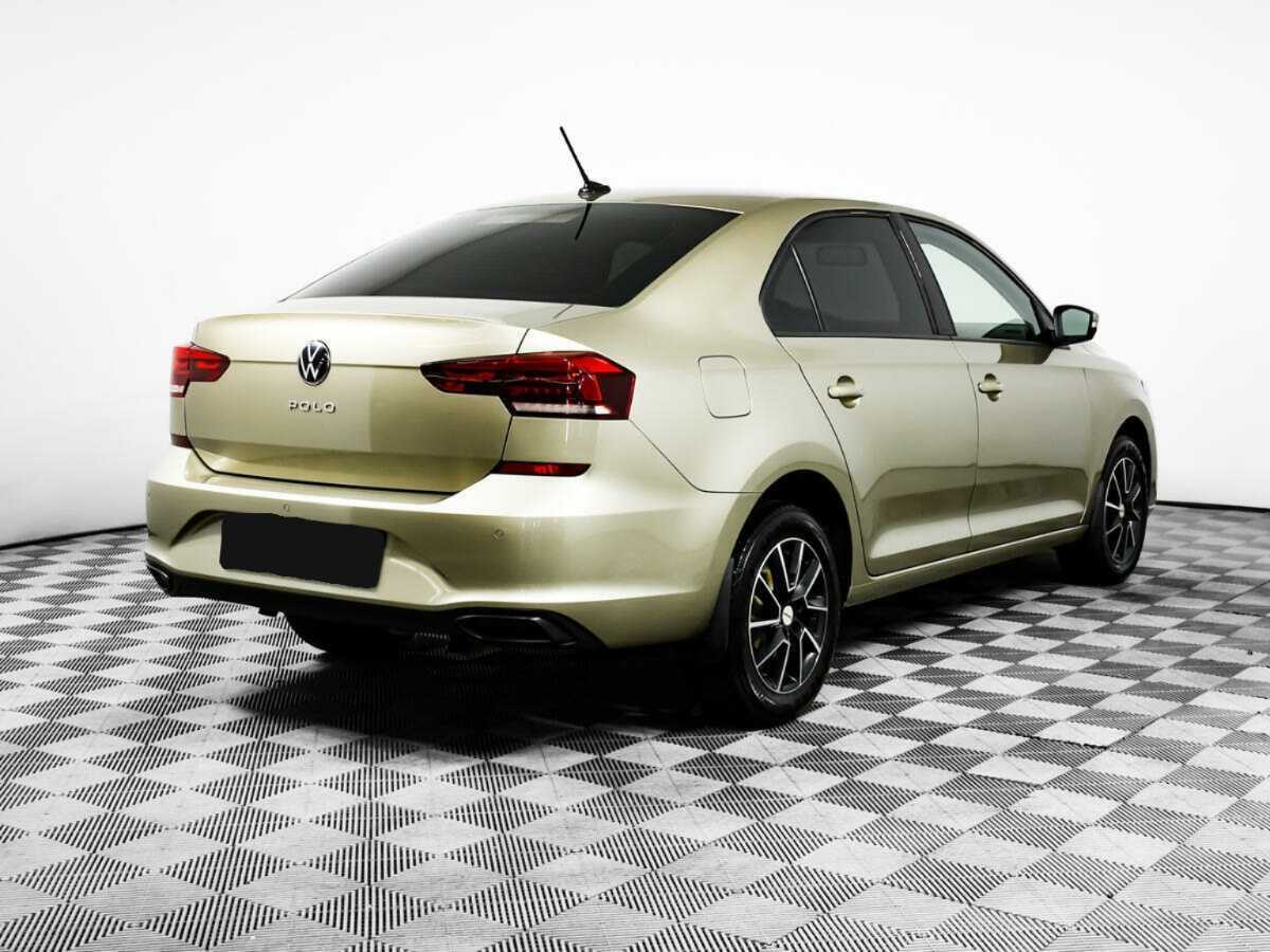 Volkswagen Polo с пробегом — 2021 год. Фото: #4