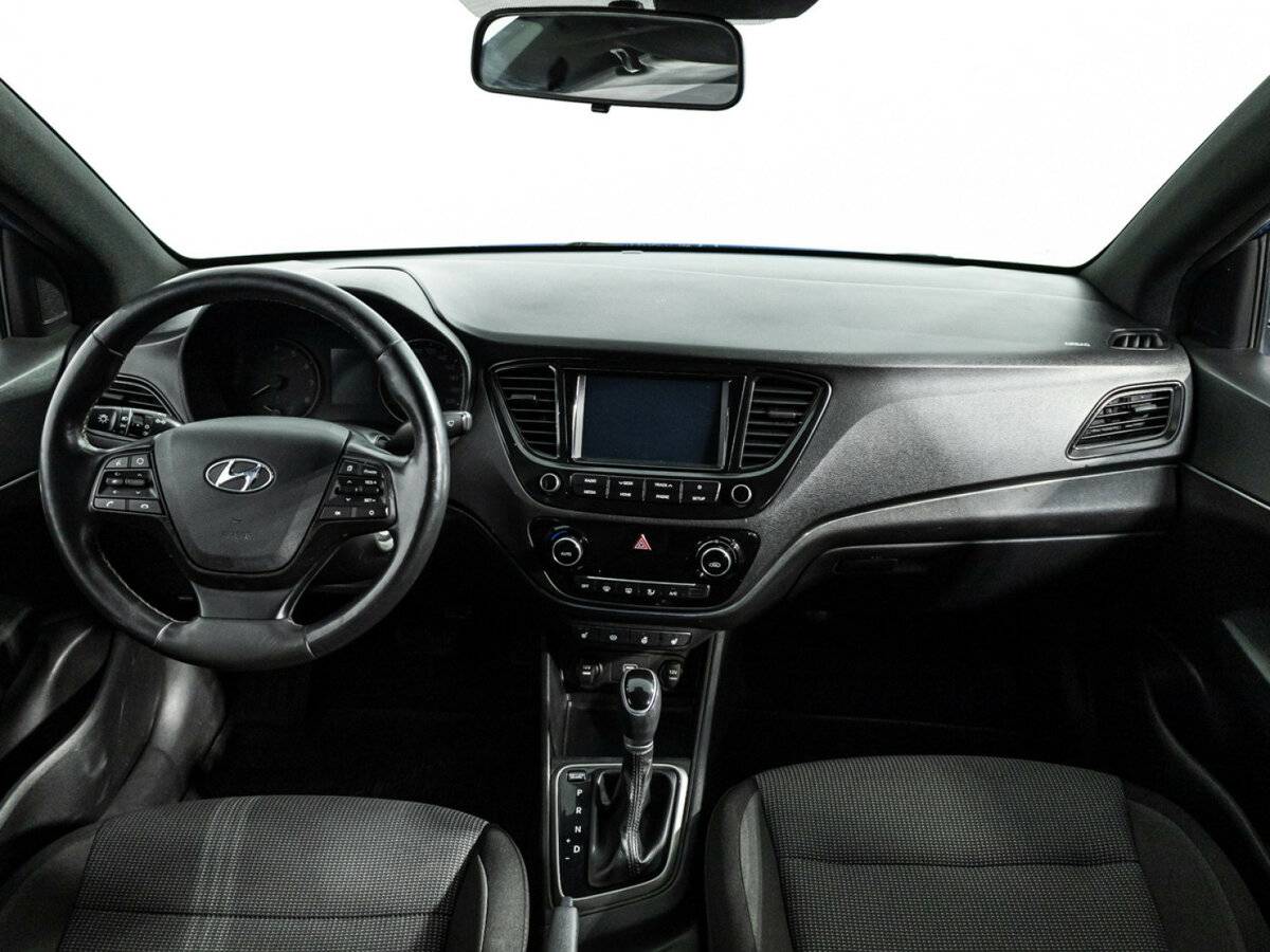 Hyundai Solaris с пробегом — 2019 год. Фото: #12