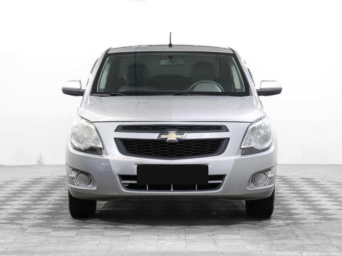 Chevrolet Cobalt с пробегом — 2013 год. Посмотреть фото