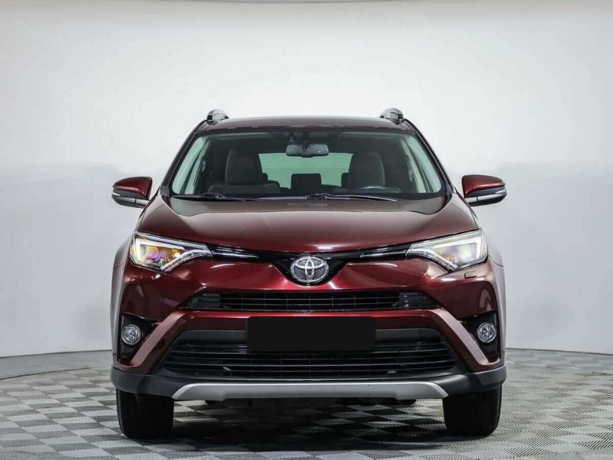 Toyota RAV4 с пробегом — 2015 год. Посмотреть фото