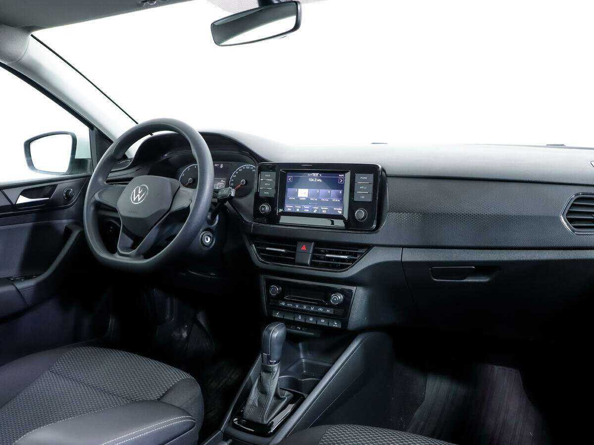 Volkswagen Polo с пробегом — 2022 год. Фото: #7