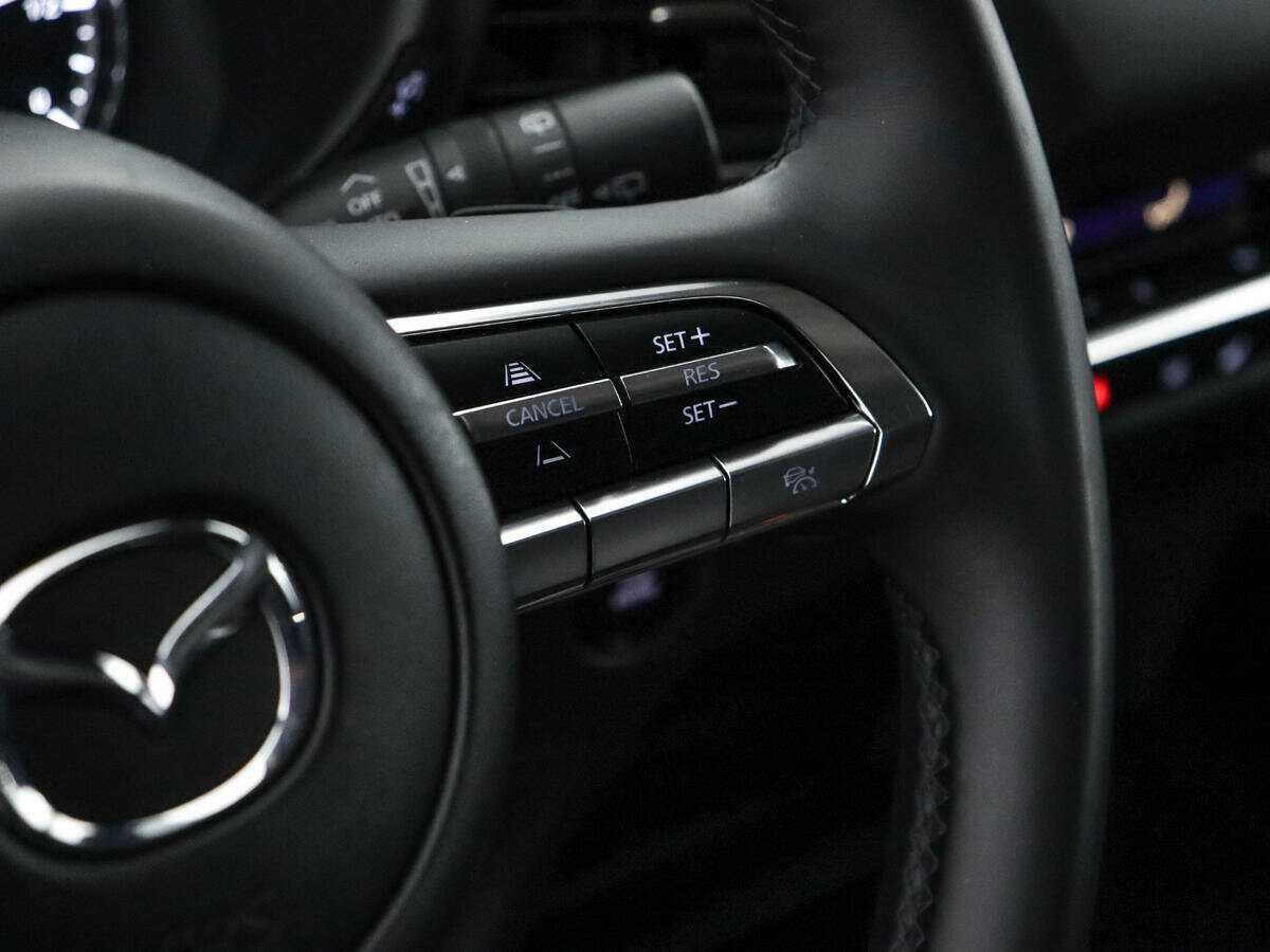 Mazda CX-30 с пробегом — 2021 год. Фото: #14