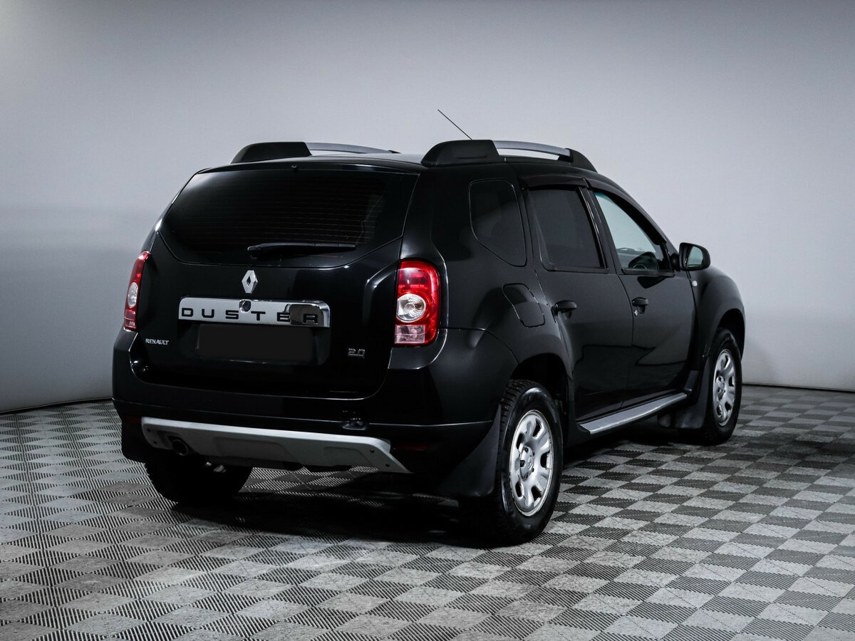 Renault Duster с пробегом — 2013 год. Фото: #3