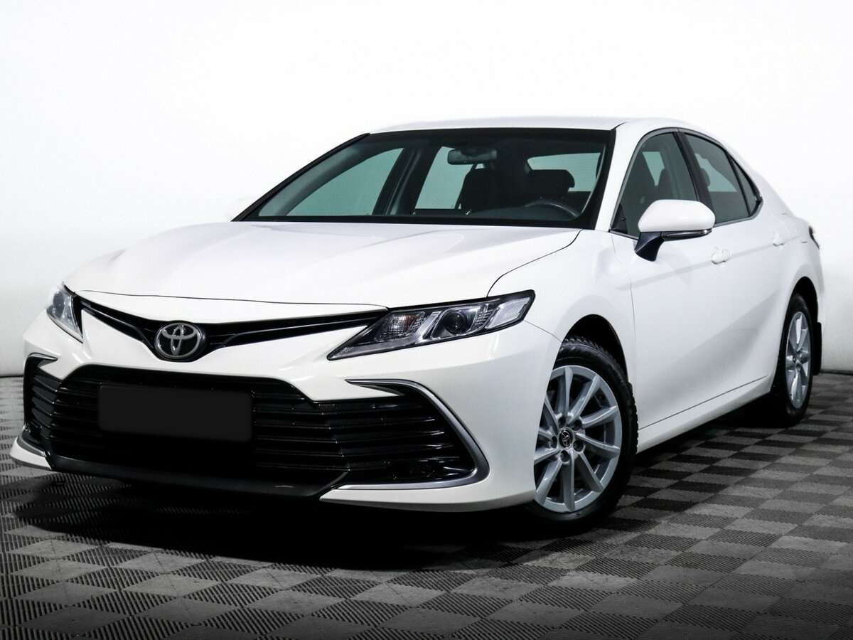 Toyota Camry с пробегом — 2021 год. Фото: #0