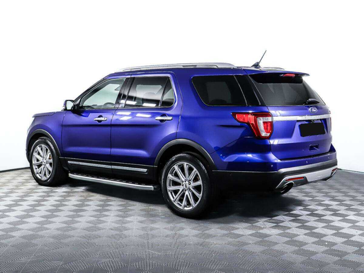 Ford Explorer с пробегом — 2017 год. Фото: #5