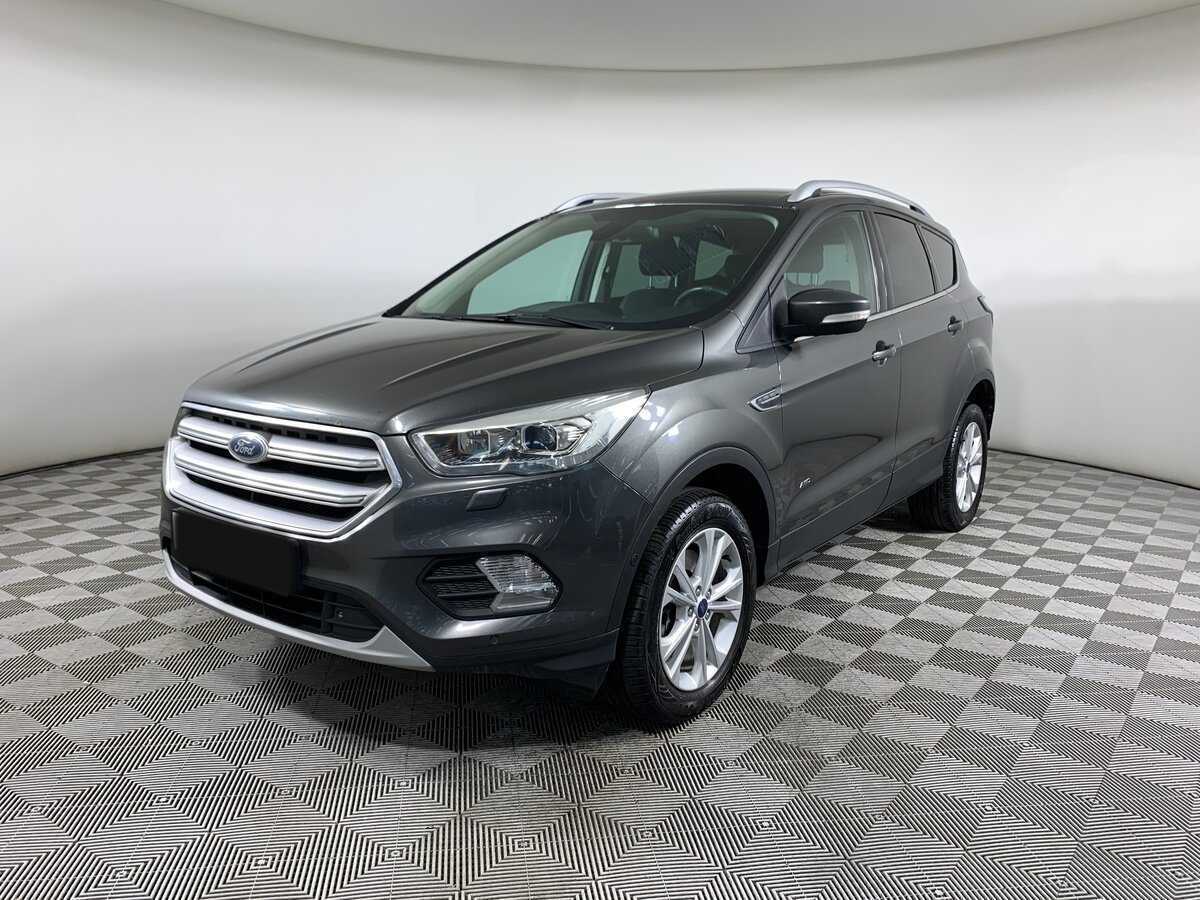 Ford Kuga с пробегом — 2017 год. Фото: #0