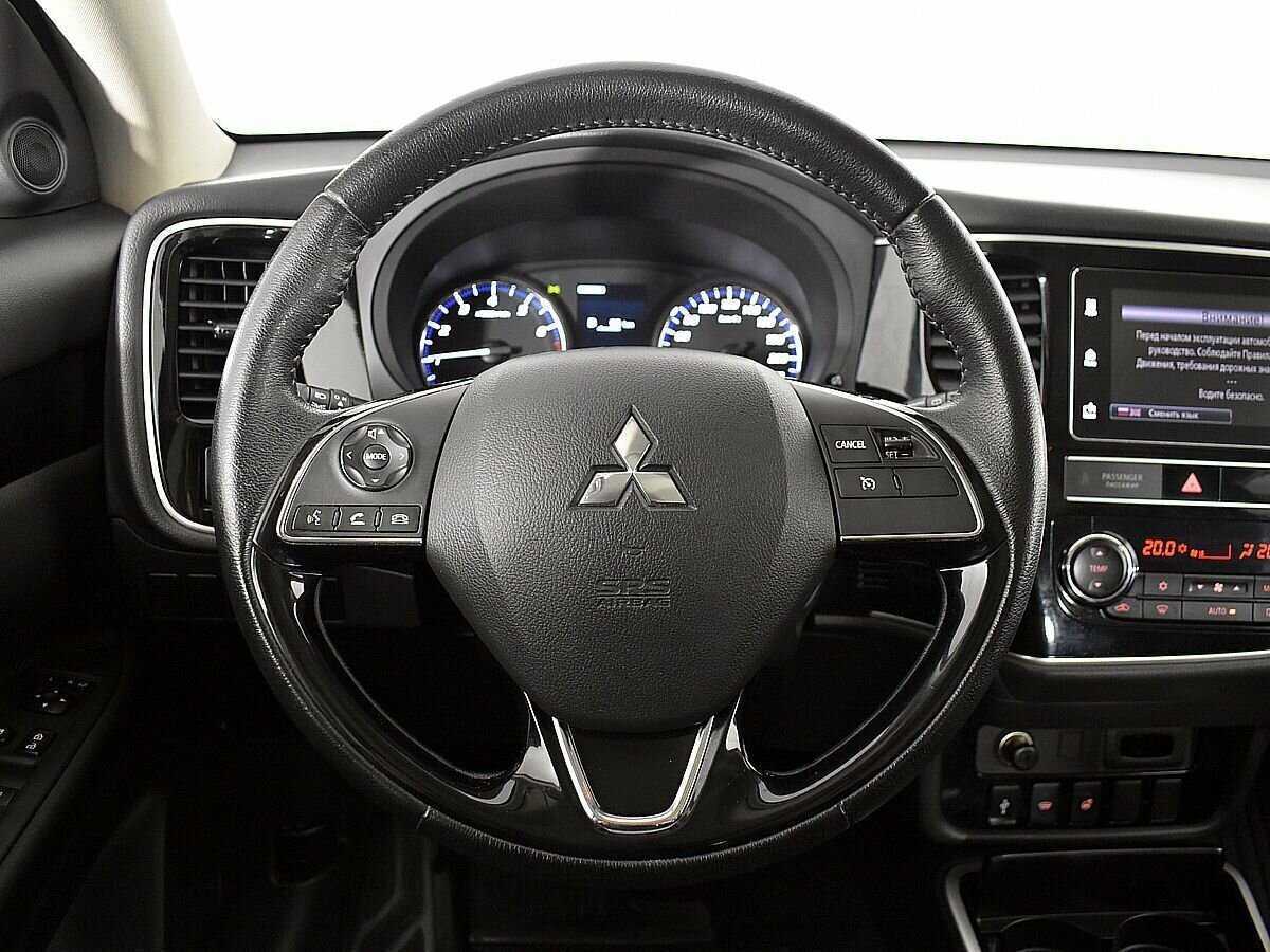 Mitsubishi Outlander с пробегом — 2018 год. Фото: #10