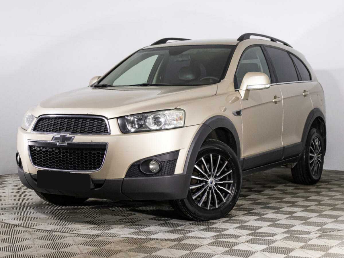 Chevrolet Captiva с пробегом — 2012 год. Посмотреть фото