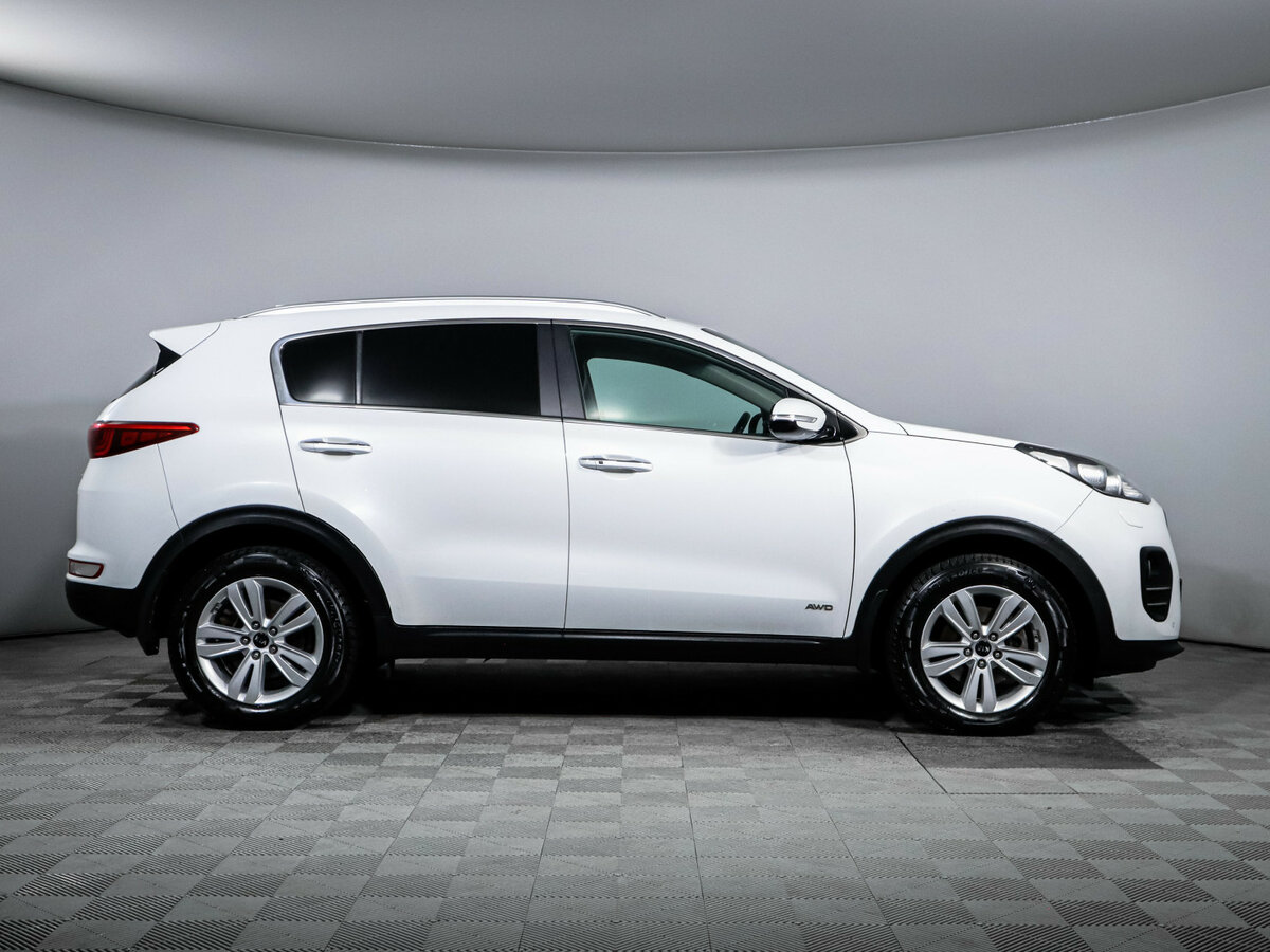 Kia Sportage с пробегом — 2016 год. Фото: #3