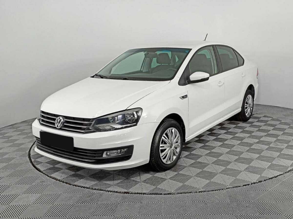 Volkswagen Polo с пробегом — 2018 год. Фото: #0