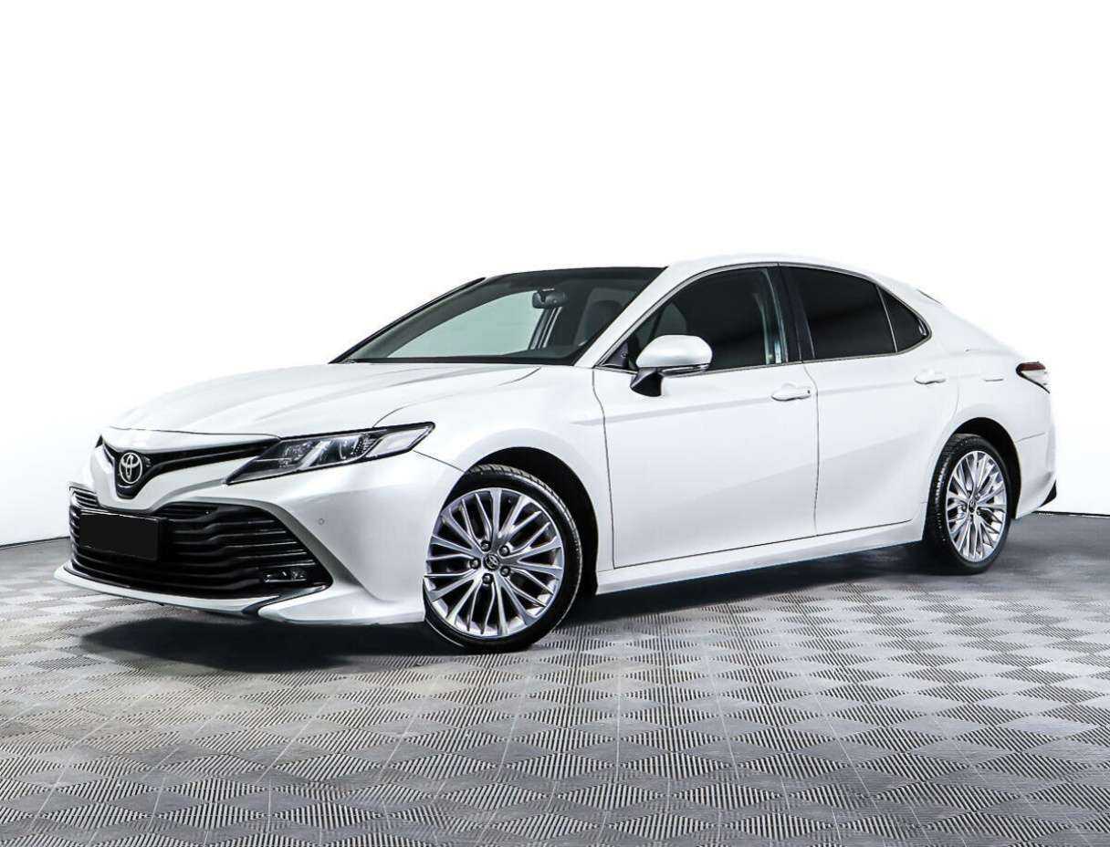 Toyota Camry с пробегом — 2020 год. Фото: #0