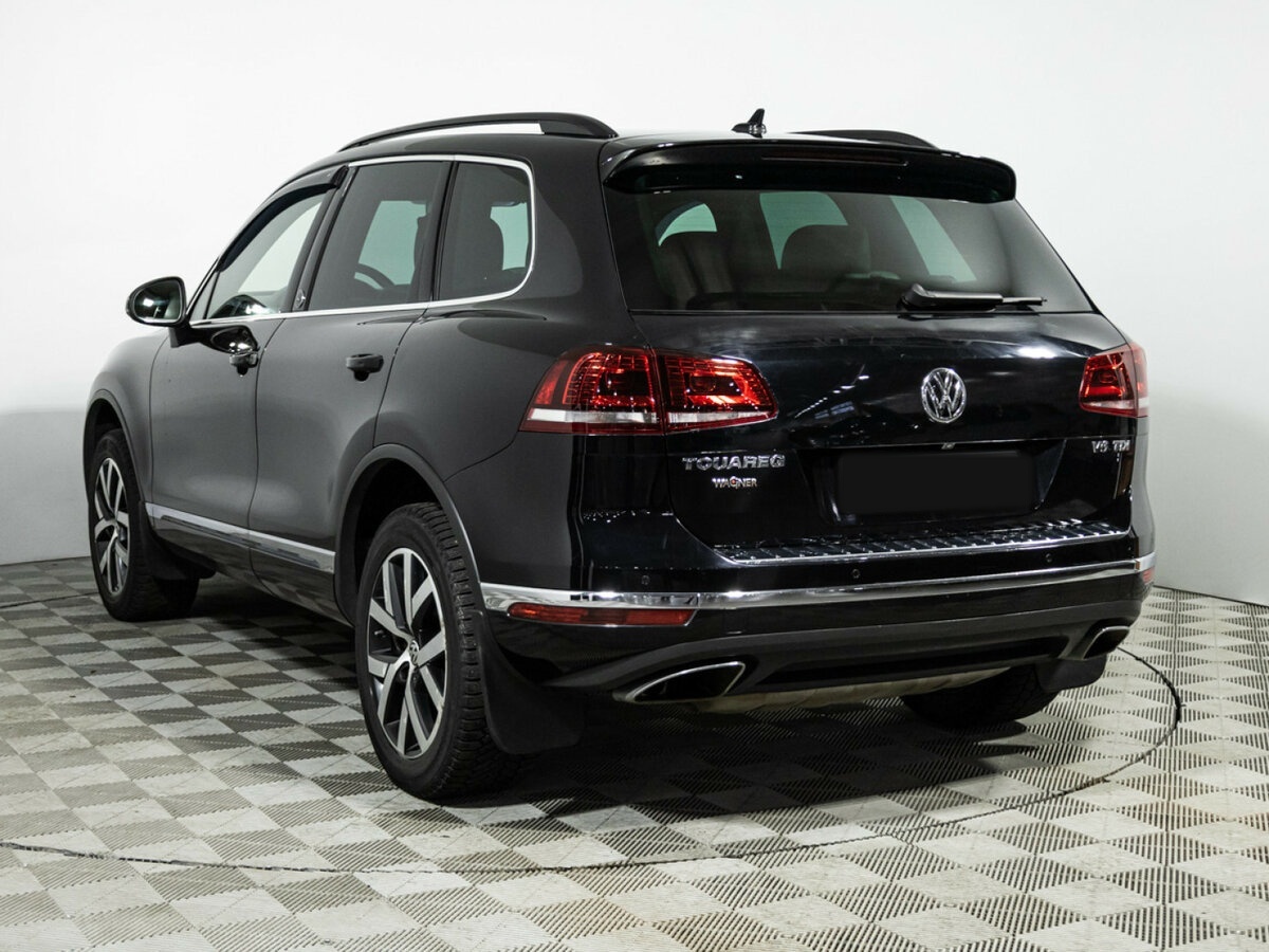 Volkswagen Touareg с пробегом — 2017 год. Фото: #5