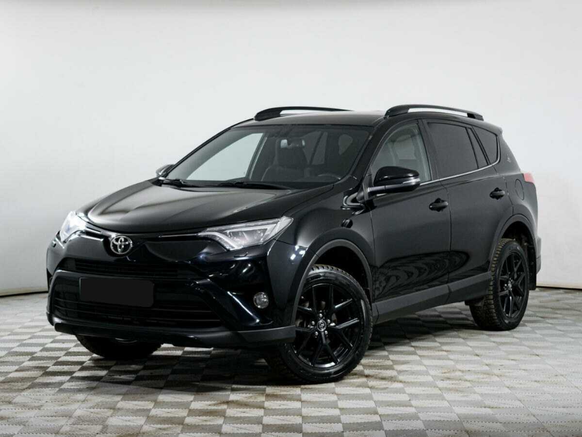 Toyota RAV4 с пробегом — 2018 год. Фото: #0
