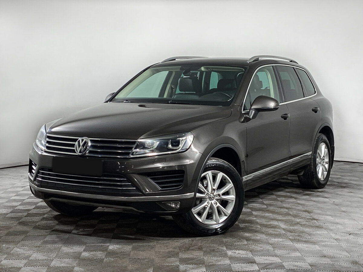 Volkswagen Touareg с пробегом — 2015 год. Посмотреть фото
