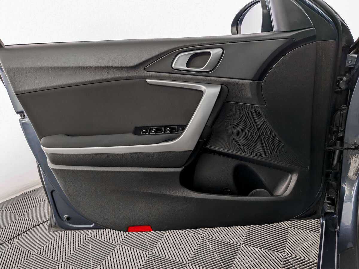 Kia Ceed с пробегом — 2019 год. Фото: #16