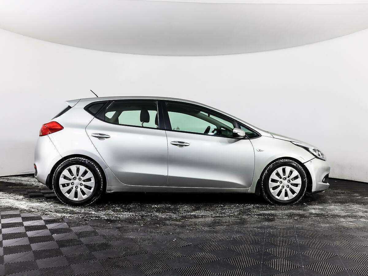 Kia Ceed с пробегом — 2013 год. Фото: #3
