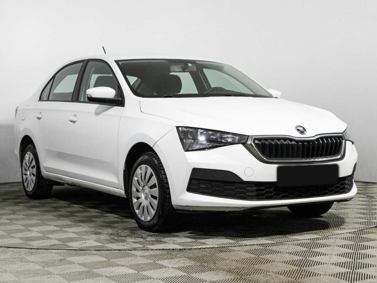 Skoda Rapid с пробегом — 2021 год. Фото: #2