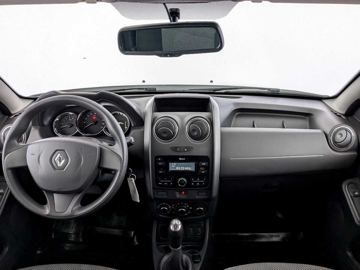 Renault Duster с пробегом — 2018 год. Фото: #11
