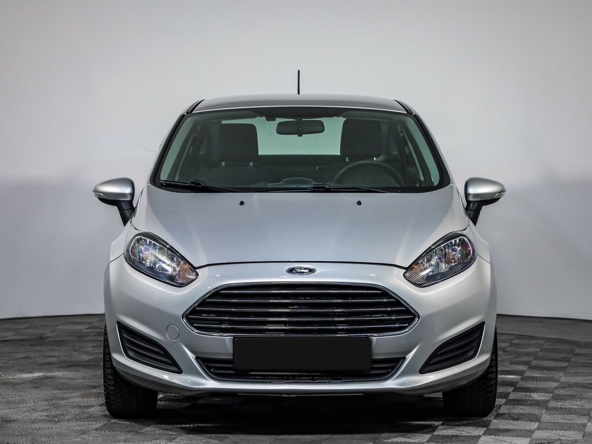 Ford Fiesta с пробегом — 2016 год. Фото: #1
