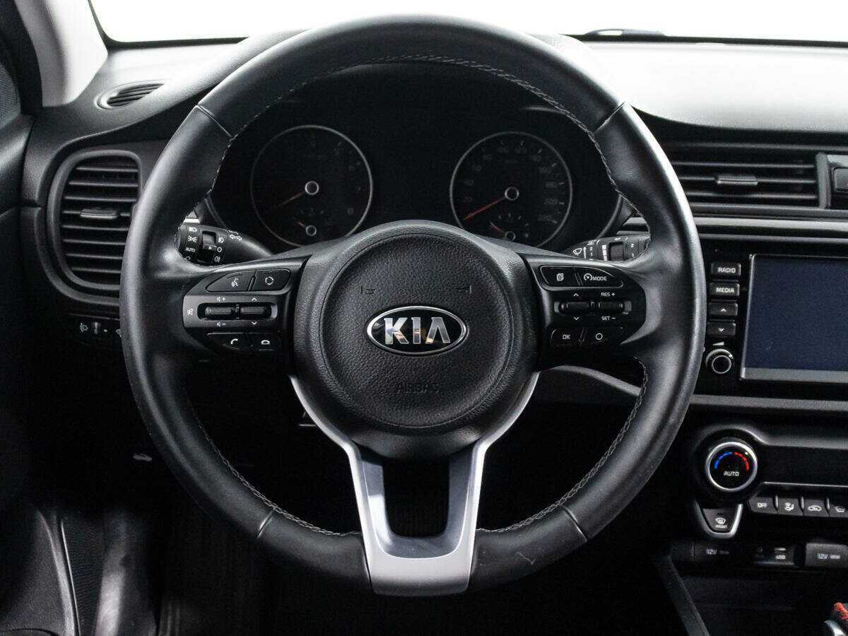 Kia Rio с пробегом — 2020 год. Фото: #22