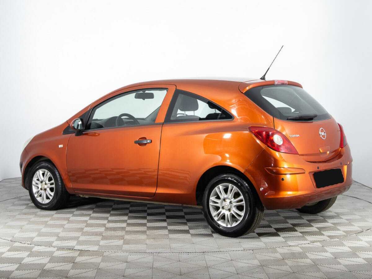 Opel Corsa с пробегом — 2012 год. Фото: #6