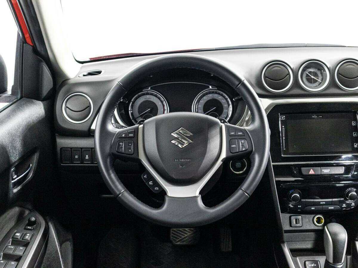 Suzuki Vitara с пробегом — 2021 год. Фото: #16