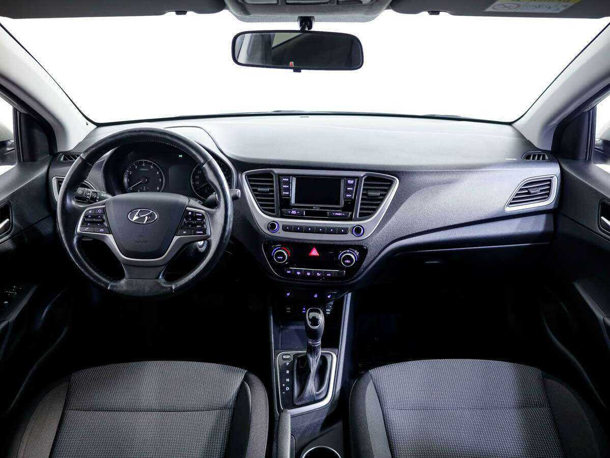 Hyundai Solaris с пробегом — 2017 год. Фото: #8