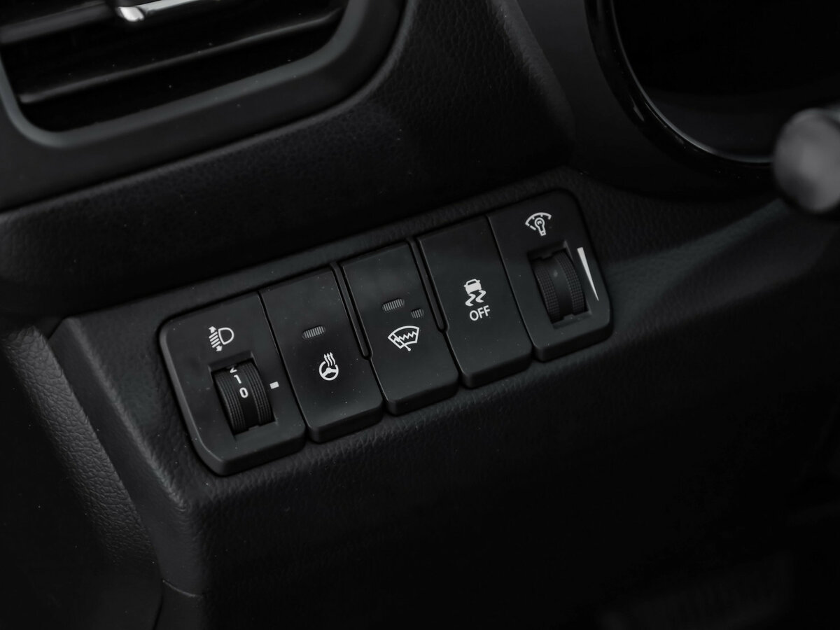Kia Rio с пробегом — 2013 год. Фото: #13