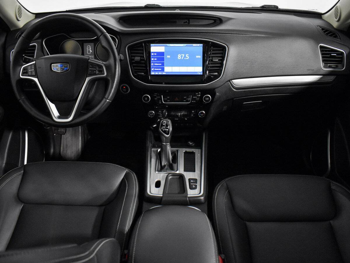 Geely Emgrand X7 с пробегом — 2021 год. Фото: #12