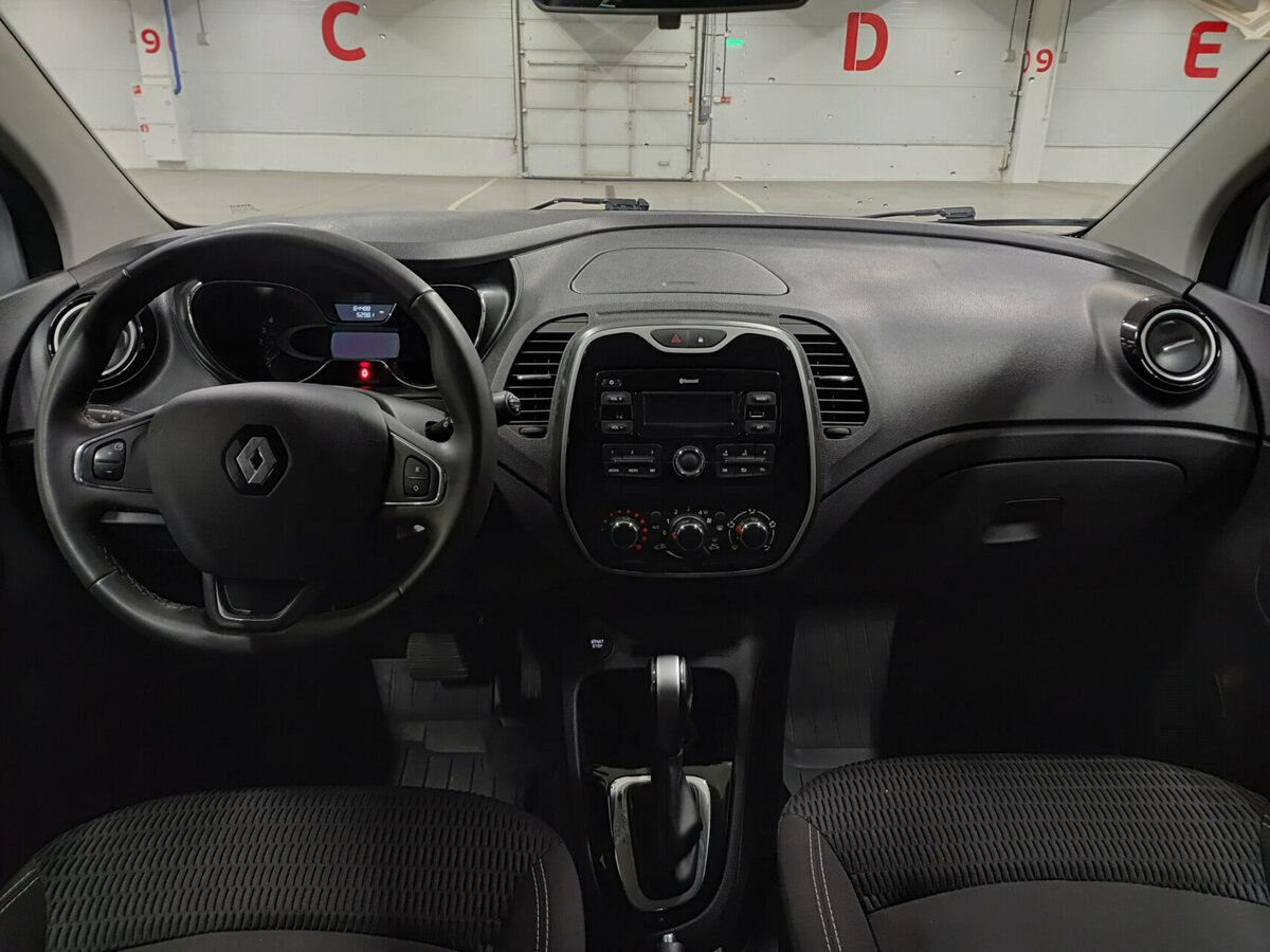 Renault Kaptur с пробегом — 2018 год. Фото: #13