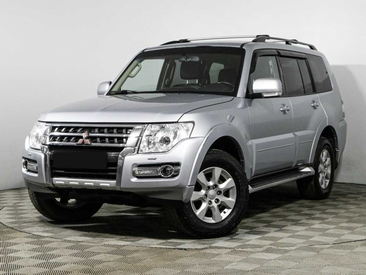 Mitsubishi Pajero с пробегом — 2015 год. Посмотреть фото